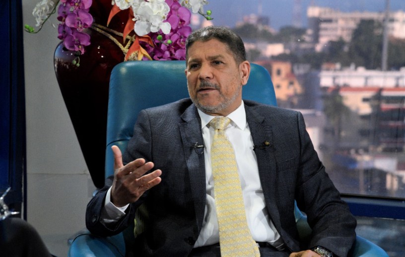 El ministro de Agricultura, Limber Cruz. (FUENTE EXTERNA)