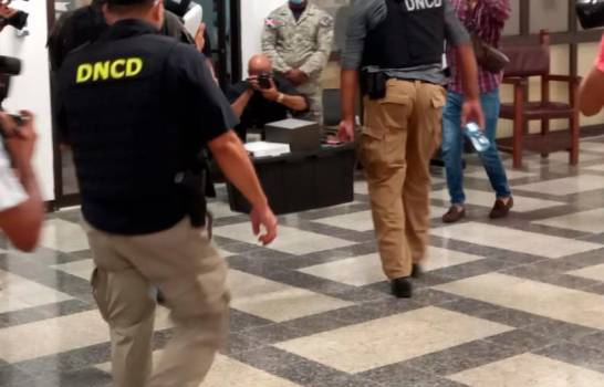 Los operativos contra la presunta red continúan en varios puntos. (WANDER SANTANA/DIARIO LIBRE )