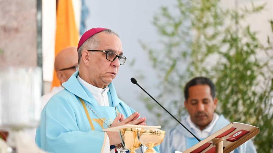 El arzobispo de Santiago pide respuesta clara a 21 días de la ...